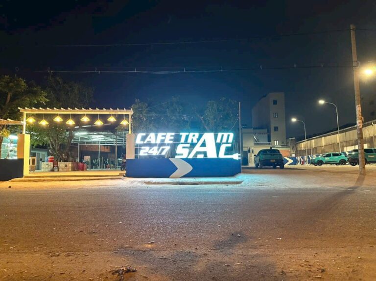 chiến lược vgreen mô hình cafe trạm sạc xe điện vinfast